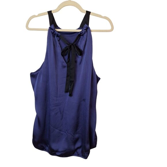 Maurices Womens Size 2 US 24/26W Tie Neck Pleated‎ Front Sleeveless Blouson Top - Picture 2 of 10